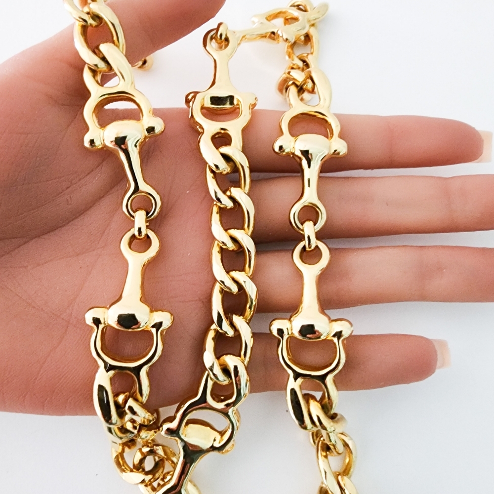 Stirrup chain belt smooth polished finish yellow gold X2